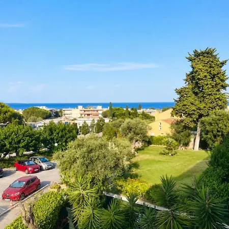 A Pres De La Parking Et Piscine Lejlighed Antibes